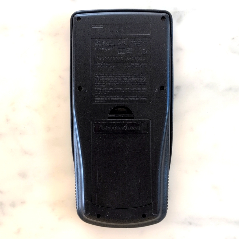 Texas Instruments TI-83 Plus Scientific Calculator. - Picture 3 of 3